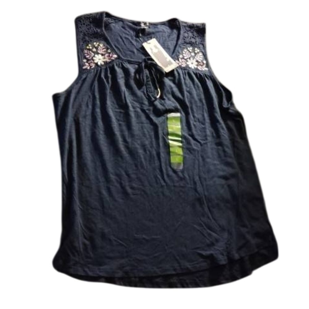 Eddie Bauer Black and White Sleeveless Tie Front Tank Top(360)